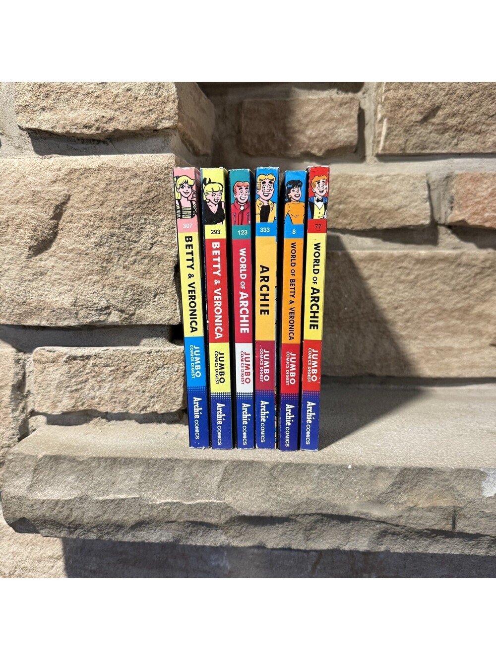 Archie Jumbo Comics Digest Lot of 6 Issues 8 77 123 293 307 333 Betty Veronica